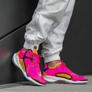 Nike Joyride CC3 Setter in "Hyper Pink
Women’s size 9.5